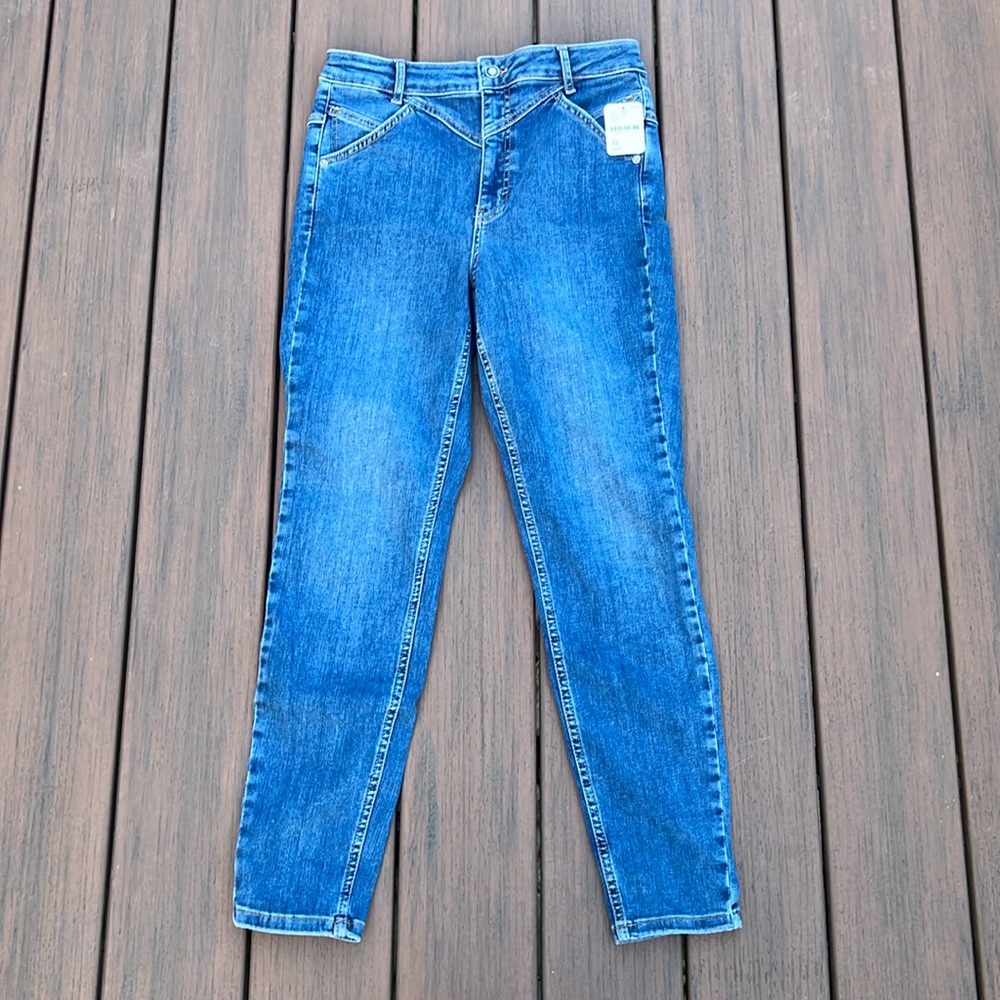 NWT size 30 Free People skinny jeans